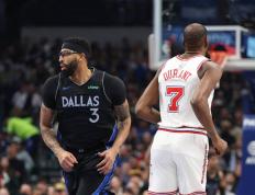 RAYBET-浓眉哥爆冷击败塞尔维亚队，绝杀引爆全场！的简单介绍